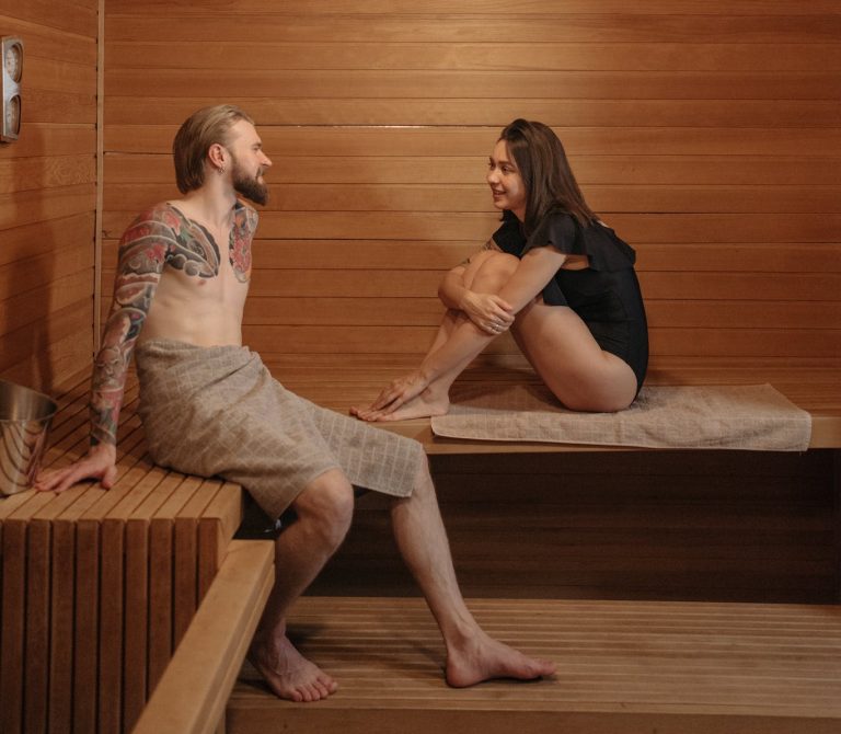 What to Wear in a Sauna